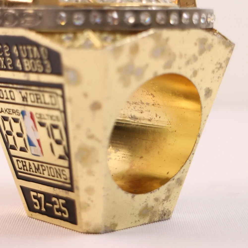 2010 Los Angeles Lakers NBA Championship Paperweight Ring Ticket Holder Prize